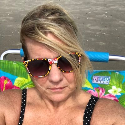 Profile Picture of Sharon Huber (@SharonH89230980) on Twitter