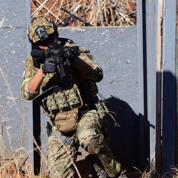 Profile Picture of Jonathan Kendrick (@jonathankendric) on Poshmark