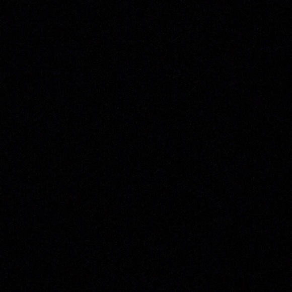 Profile Picture of Emily Philmon (@emilyphilmon) on Poshmark