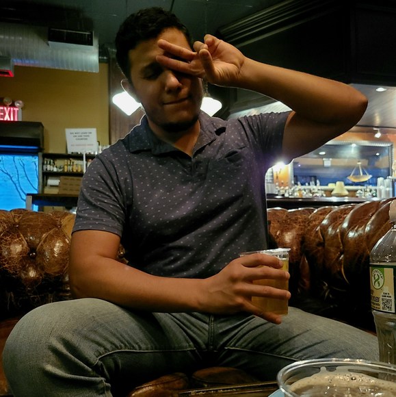 Profile Picture of Joel Salinas (@jomasaca) on Poshmark