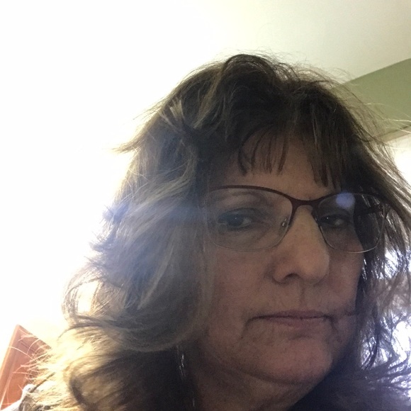 Profile Picture of Jeannette Werkmeister (@werki027) on Poshmark