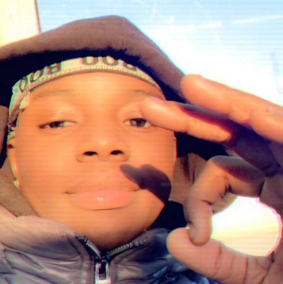 Profile Picture of Jafary Glasgow (@jafaryglasgow) on Poshmark