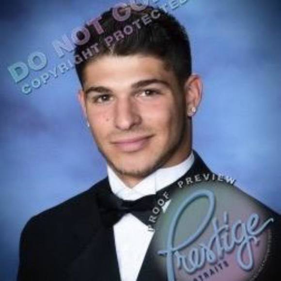 Profile Picture of Joe Corrente (@josephcorrente) on Poshmark