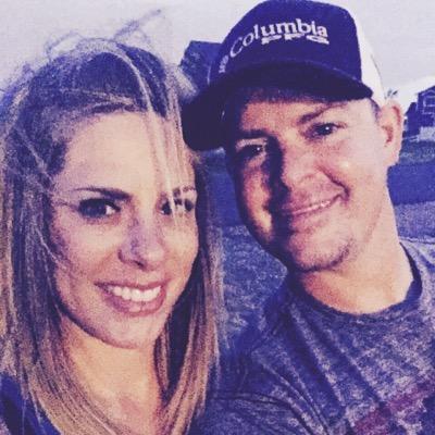 Profile Picture of Mitch&Erin Krueger (@MitchErinKrueg1) on Twitter