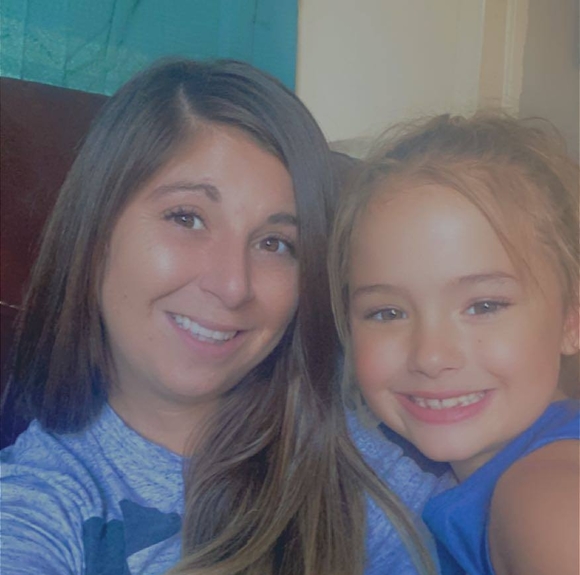 Profile Picture of Candace Gibson (@candiemae) on Poshmark