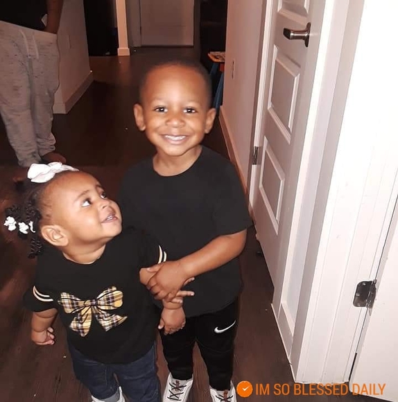 Profile Picture of Pamela Goldsmith-sledge (@gog3) on Poshmark