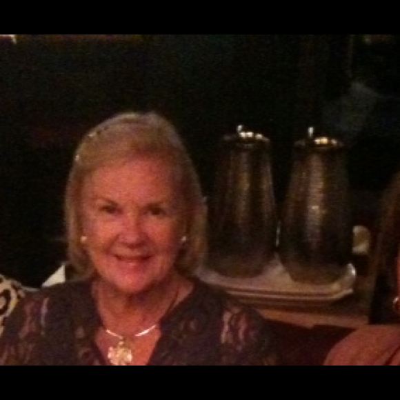 Tiki Fiffick - Poshmark Profile Picture of Tiki Fiffick (@tfiffick) on Poshmark