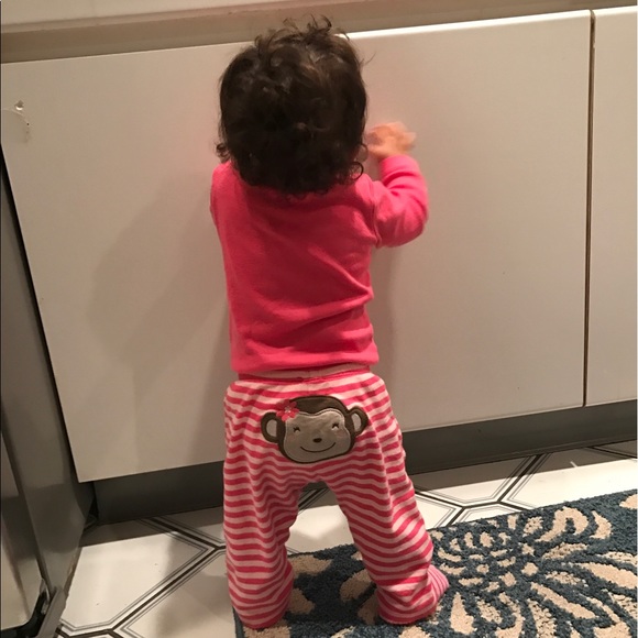 Profile Picture of Melissa Ochmanski (@melozark) on Poshmark