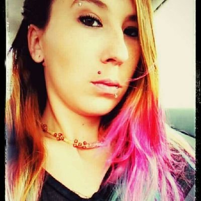 Profile Picture of Casey Leann Kuester (@LeannKuester) on Twitter