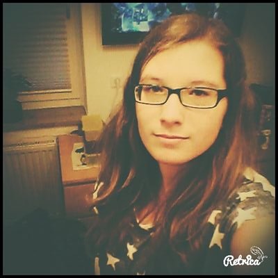 Profile Picture of Lara ♥ (@LaraHess7) on Twitter