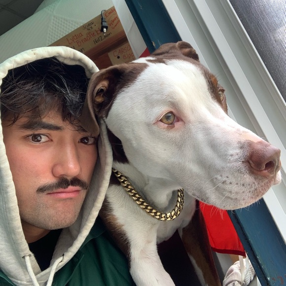 Profile Picture of Wenter Dugovic (@wenterdugovic) on Poshmark