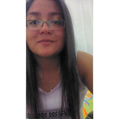 Profile Picture of Vicky Cardona (@_Viky798) on Twitter