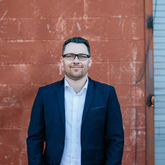 Profile Picture of Adrien Savariego (@jaxredwings) on Poshmark