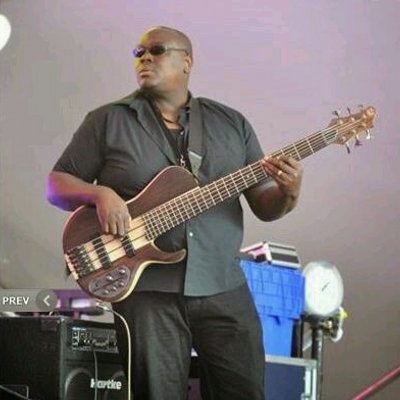 Profile Picture of Darrell Stone (@Darrellbassman) on Twitter