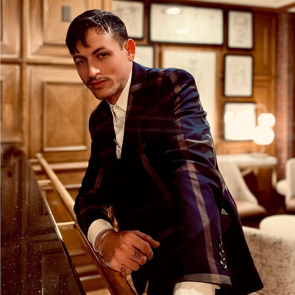 Profile Picture of Kaleth Sheltra (@kalethscorner) on Poshmark