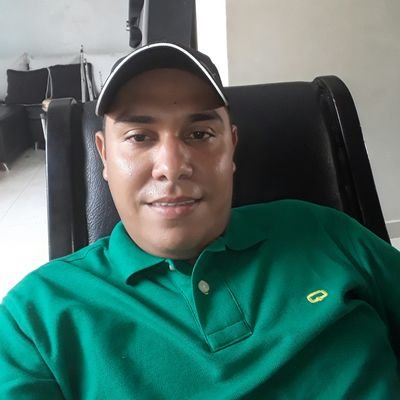 Profile Picture of Luis Eduardo Serrano (@LUISEDUARDO1015) on Twitter