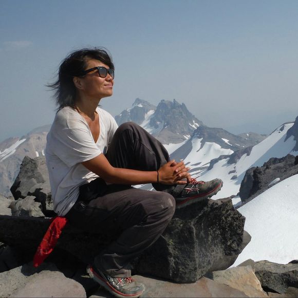 Tomomi Matsuzawa - Poshmark Profile Picture of Tomomi Matsuzawa (@tomommie) on Poshmark