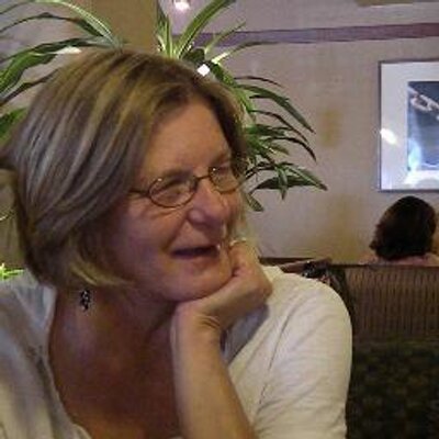 Profile Picture of Pat  🇨🇦 (@amanda0852) on Twitter