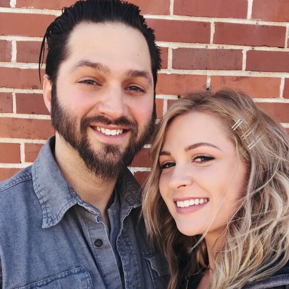 Profile Picture of Bree Olson (@breeolson1210) on Poshmark