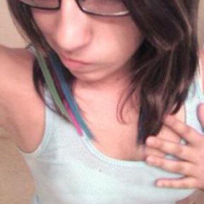 Profile Picture of Danica Roberts (@tDanicaac7s_) on Twitter