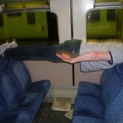 Profile Picture of Joe Loudenon Twitter