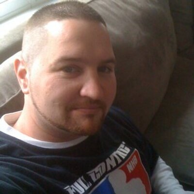 Profile Picture of Jonathan C. (@JonnyCharette) on Twitter