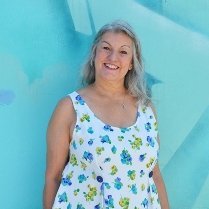 Profile Picture of Pamela Palma Designs (@PPalmaDesigns) on Twitter