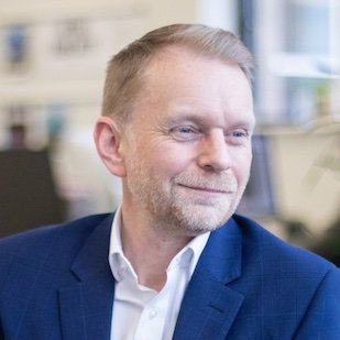 Profile Picture of John Innes (@thinkjohninnes) on Twitter