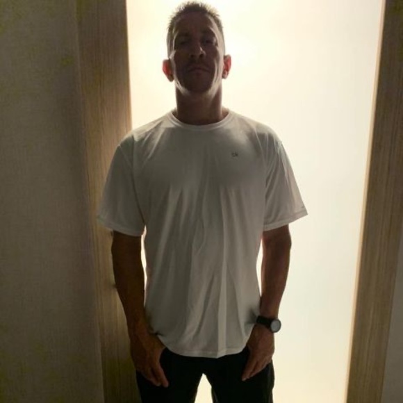 Profile Picture of Jeffrey Bear (@jnjmato666) on Poshmark