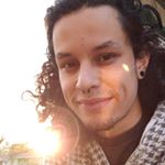 Profile Picture of Andy (@sitdownbehubble) on Instagram