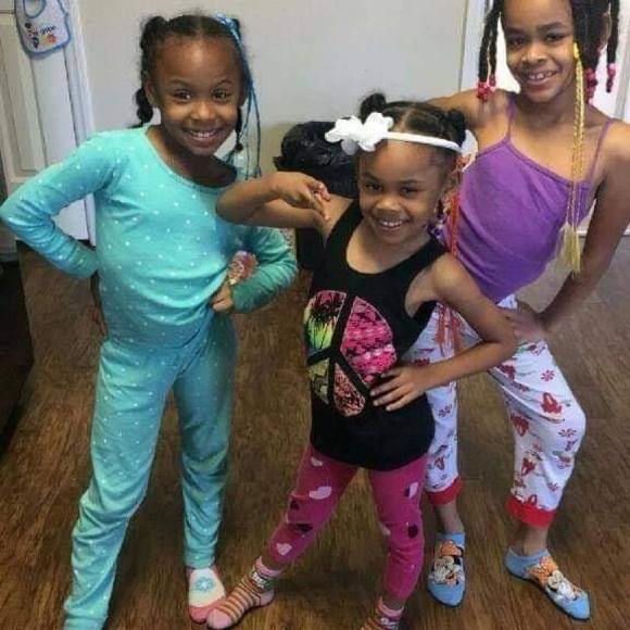 Profile Picture of Mariea Mcmiller (@fattyguil) on Poshmark