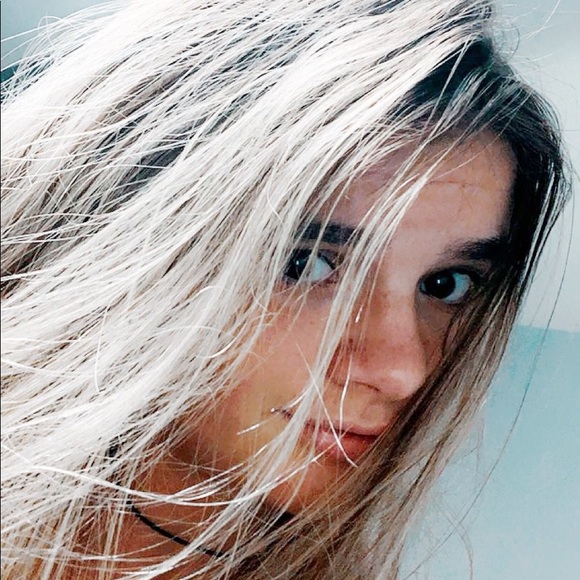 Profile Picture of Katelyn Whitney (@katewcloset) on Poshmark