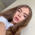 Profile Picture of Elizabeth White (@elizabethwhitecute) on Instagram