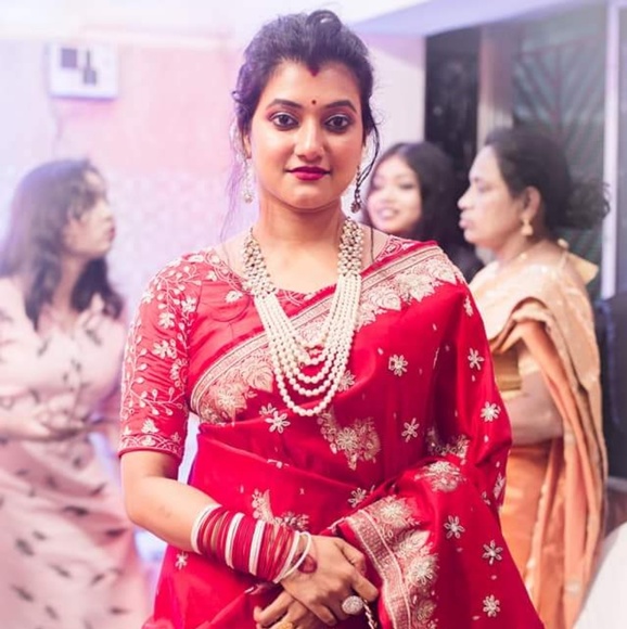 Profile Picture of Rinkey biswas Rinkey biswas (@biswas951) on Poshmark