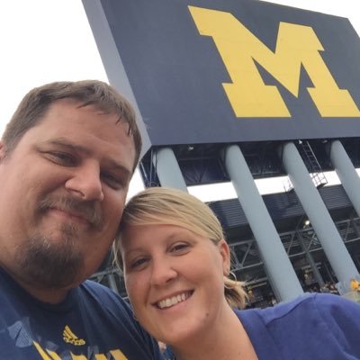 Profile Picture of Ron Jeremy (@HeavyJ_Go_Blue) on Twitter