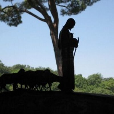 Profile Picture of Fr. Joshua Roldan (@frjoshua48) on Twitter