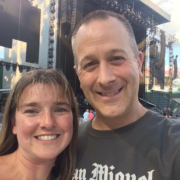 Profile Picture of Eric Bremberg (@ebremberg) on Poshmark