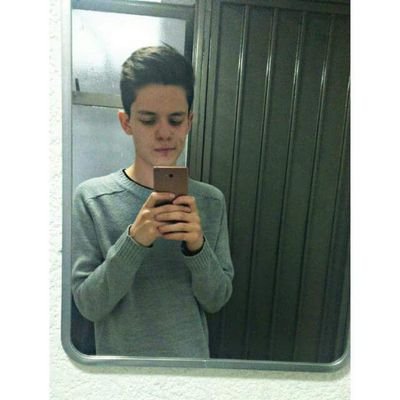 Profile Picture of Erik Mendoza.  ⚡ (@jupiterB17) on Twitter