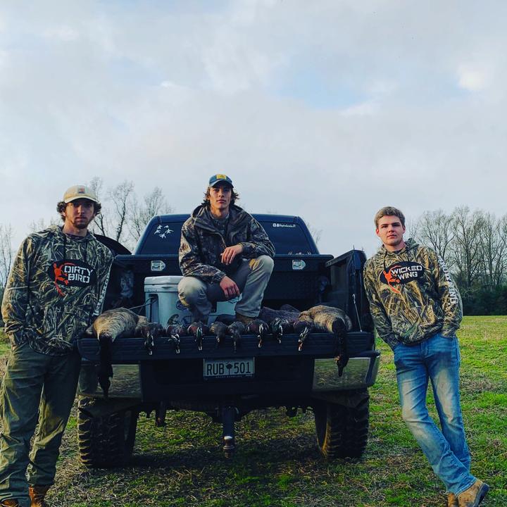 Profile Picture of tylerhardin21 (@thard21) on Tiktok