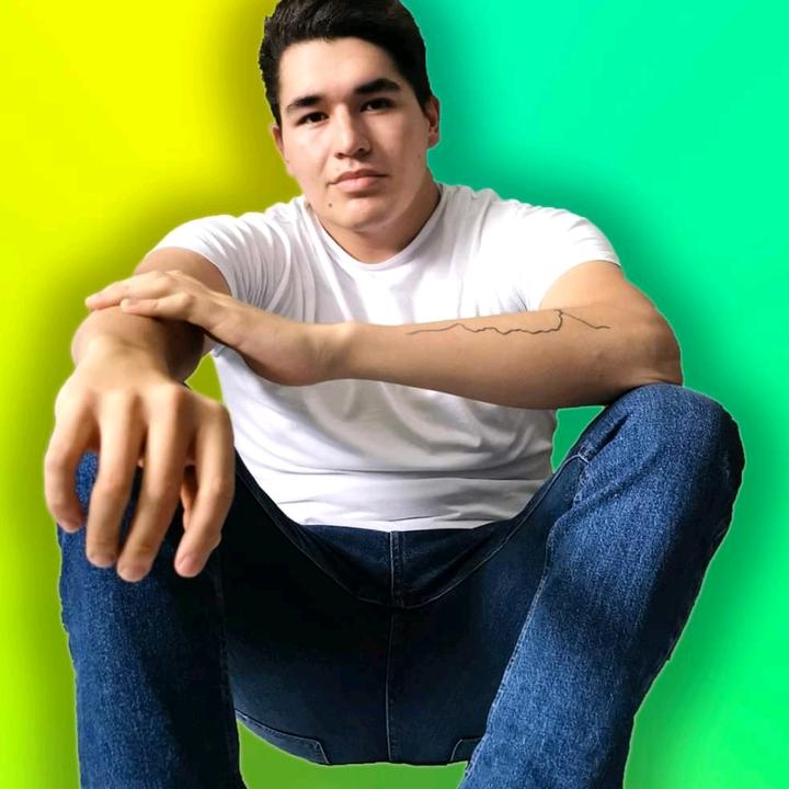 Profile Picture of Chalupaz (@chalupazbo) on Tiktok