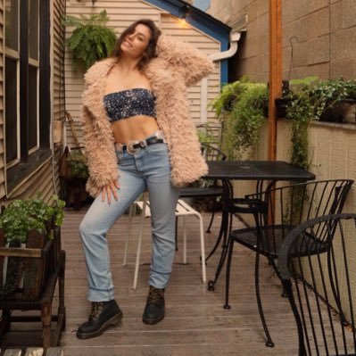 Profile Picture of Jenna Mansfield (@jenmannns) on Twitter