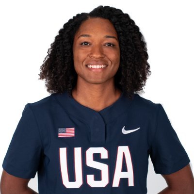 Profile Picture of Michelle Moultrie (@moultrie16) on Twitter