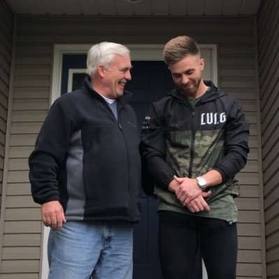 Profile Picture of Chad Hoagland (@Hulk_Hoagland) on Twitter