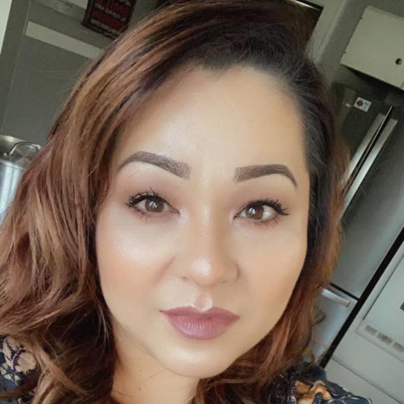 Profile Picture of Anhdao Nguyen (@anhdaophaly) on Poshmark
