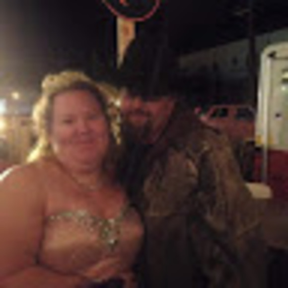 Profile Picture of Joseph Willcutt (@willcutt74) on Poshmark