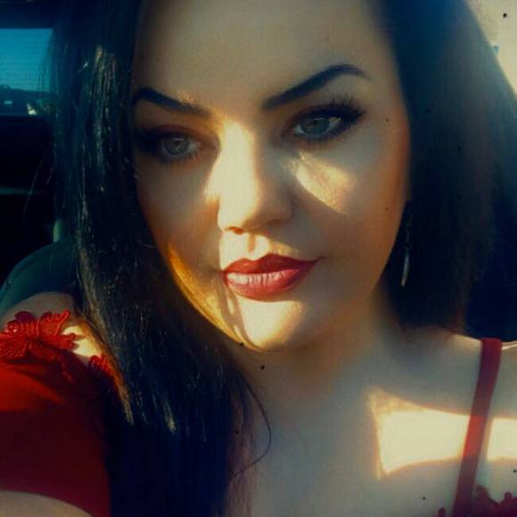 Profile Picture of Agime Bekteshi aliu (@agimealiu) on Poshmark