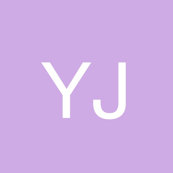 Profile Picture of Yolanda Jimenez (@yjnmi79) on Poshmark