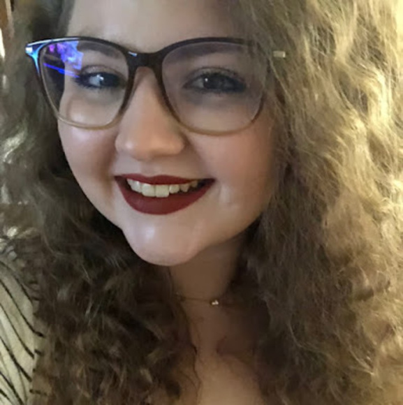 Profile Picture of Emmaline Boyd (@emmalinerb) on Poshmark