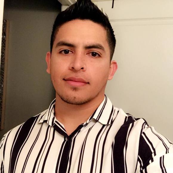 Profile Picture of Jonathan Salinas (@jsali21) on Poshmark