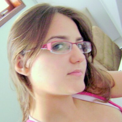 Profile Picture of Monique Kramer (@HerringMaude399) on Twitter